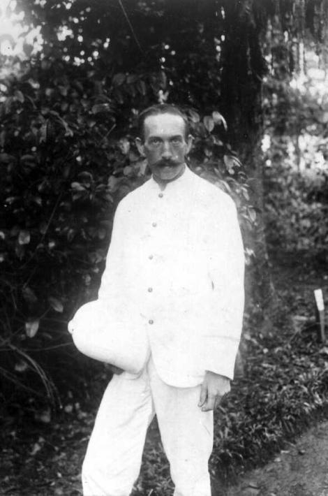 Zdjęcie nr 3 (8)
                                	                             Marian Raciborski (1863-1917).
Fot. w czasie pobytu na Jawie (1896-1900)
                            